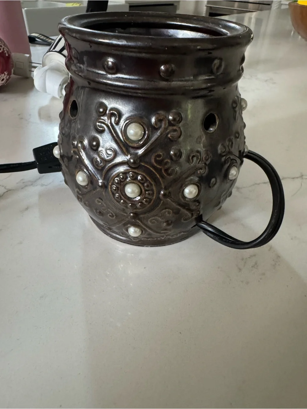Scentsy MARGOT Pearl Wax Warmer